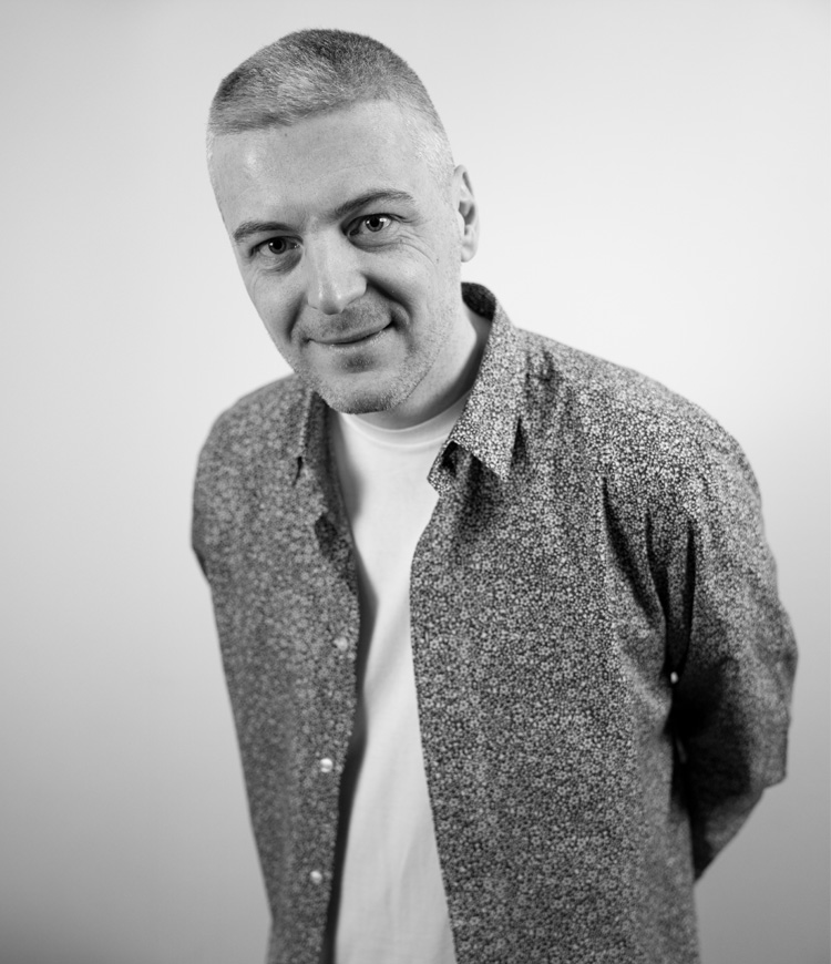 Kacper Tomaszewski - Creative Designer
